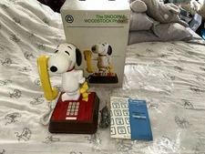 1976 Snoopy and Woodstock TOUCH-TONE Orig Box Telephone VINTAGE! Working! Phone