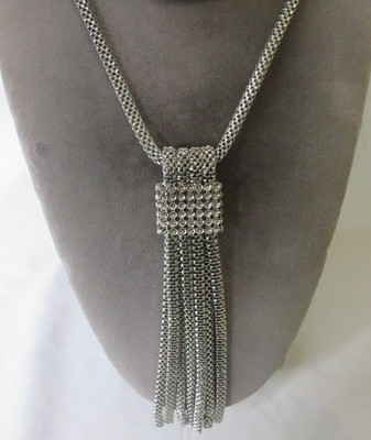 Jennifer Lopez JLo Tassel Dangle Pendant Fashion Necklace Rhinestones NWT BEAUTY
