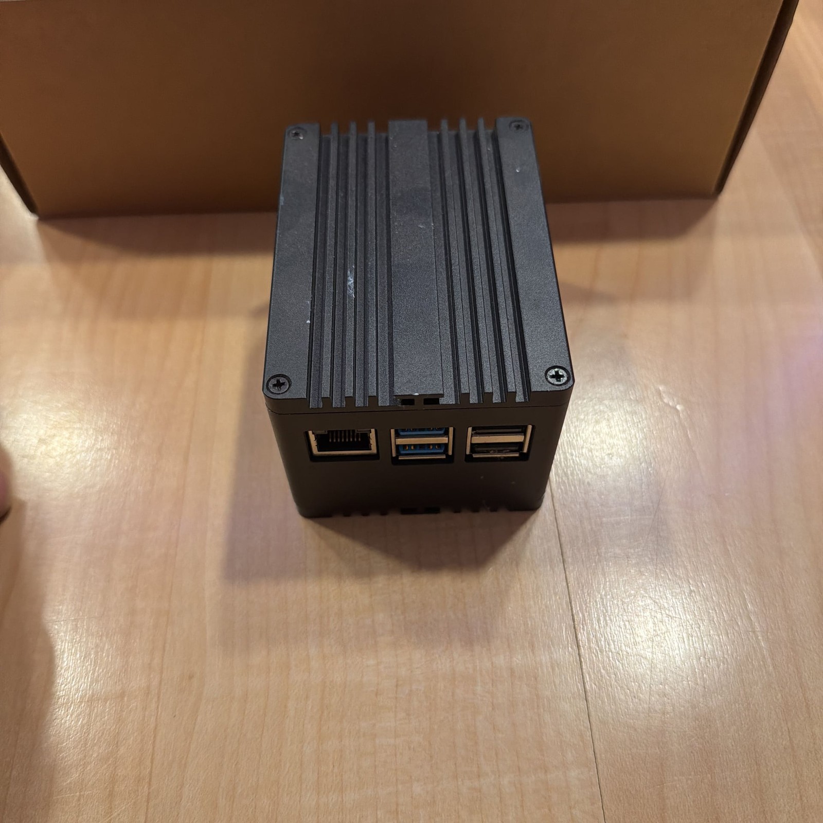 RAK V2 Wireless Hotspot Helium HNT Miner US/CAN 915 Mhz