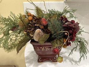 Bombay Company Christmas flower arrangement centerpiece pottery square pot