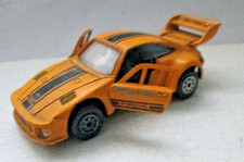 DIECAST SAME SIZE AS DINKY TOY  PORCHE 935 R652