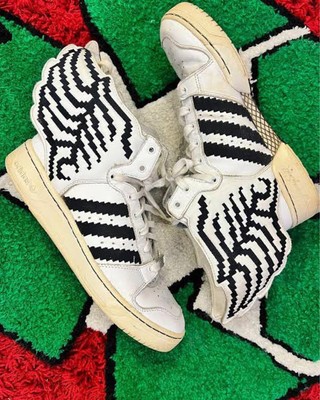 Jeremy Scott Adidas Wings Sneakers 27cm Rare Pixel | eBay Jeremy Scott Adidas Wings Sneakers 27cm Rare Pixel | eBay