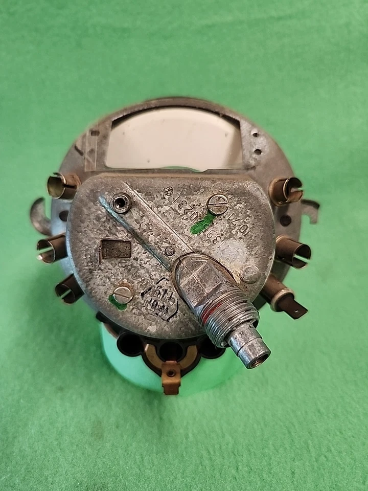 Volkswagen Beetle 1972 velocímetro con palo automático 113957023L con fecha 10/71 VW Bug  Foto 2 de 4