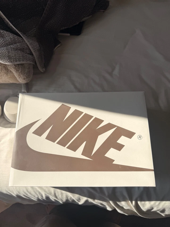 Jordan 1 baixo OG SP Travis Scott veludo marrom tamanho 12 - Imagem 4 de 4