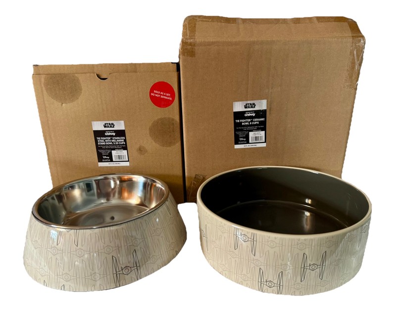 Set STAR WARS Pets The FIGHTER 8 Cup Ceramic Bowl & Melamine Stand Bowl 3.25 Cup