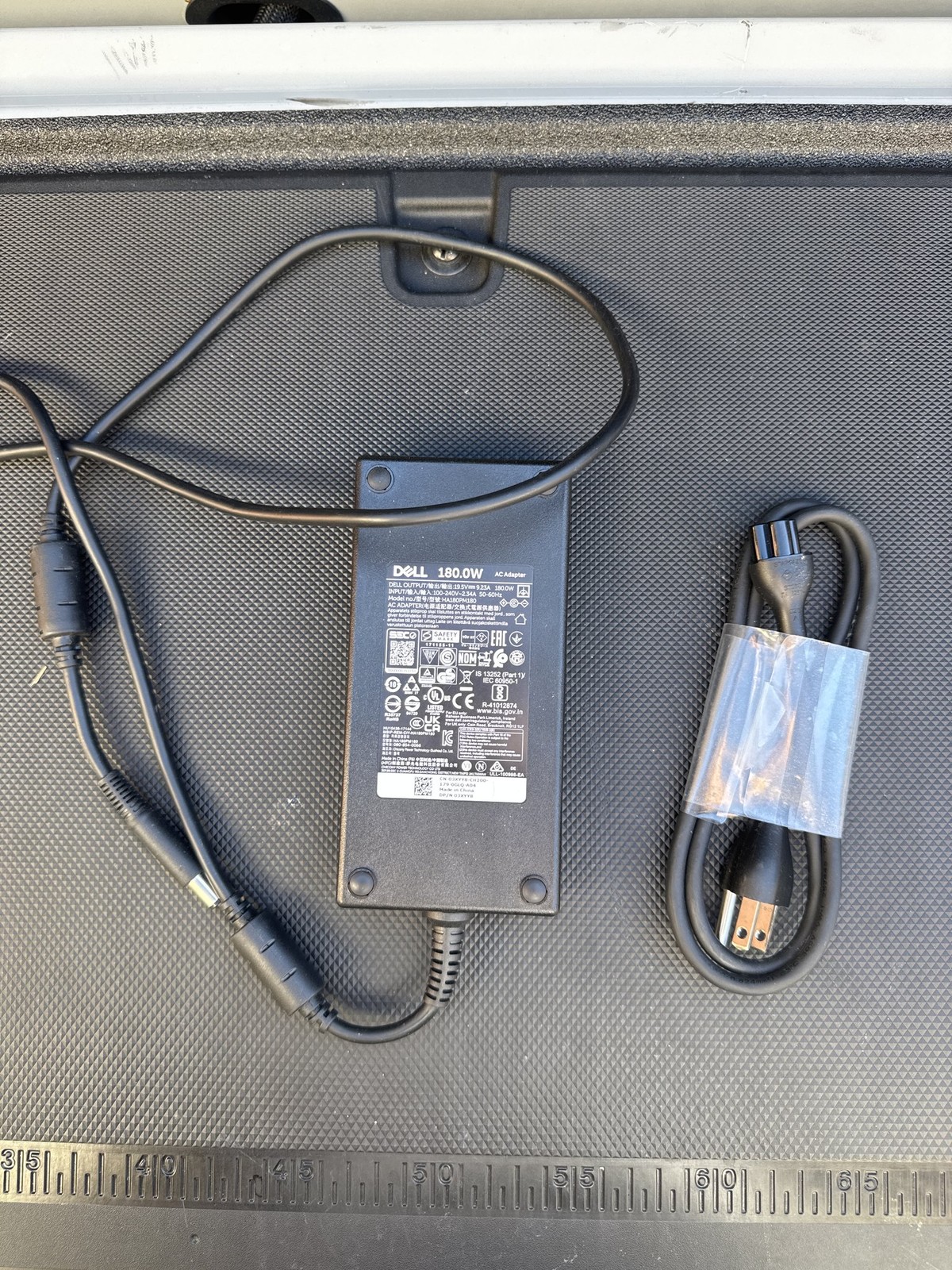 Dell 180W AC Power Adapter Charger 19.5V 9.23A 7.4mm 03XYY8 HA180PM180