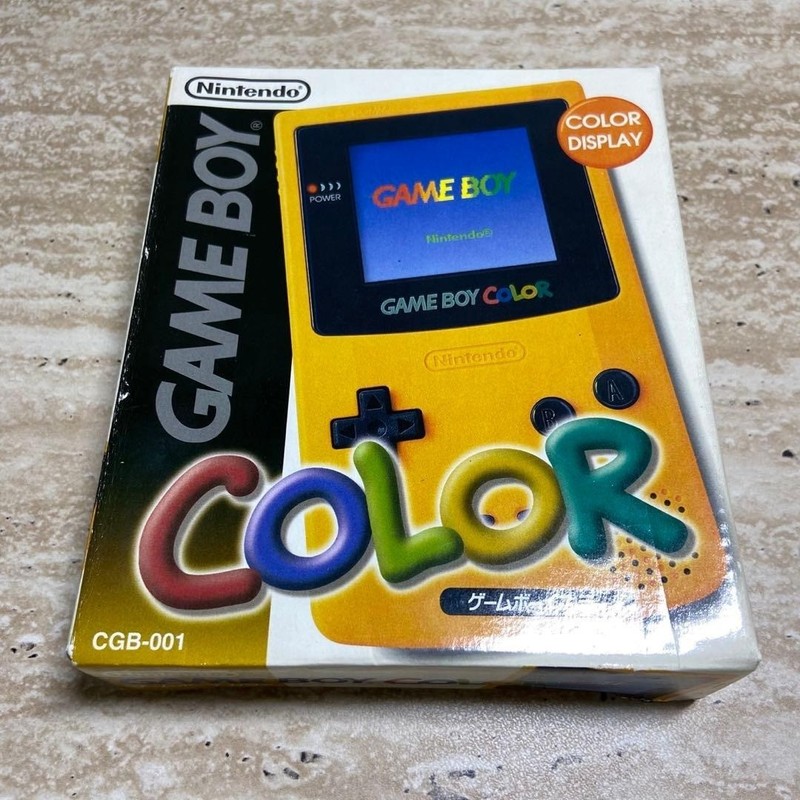 Nintendo Game Boy Color Yellow CGB-001 Complete in Box Near Mint 7015