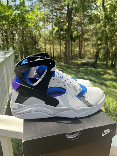 Nike Air Flight Huarache OG White Varsity Purple DS Size 10.5 Fab Five W Receipt