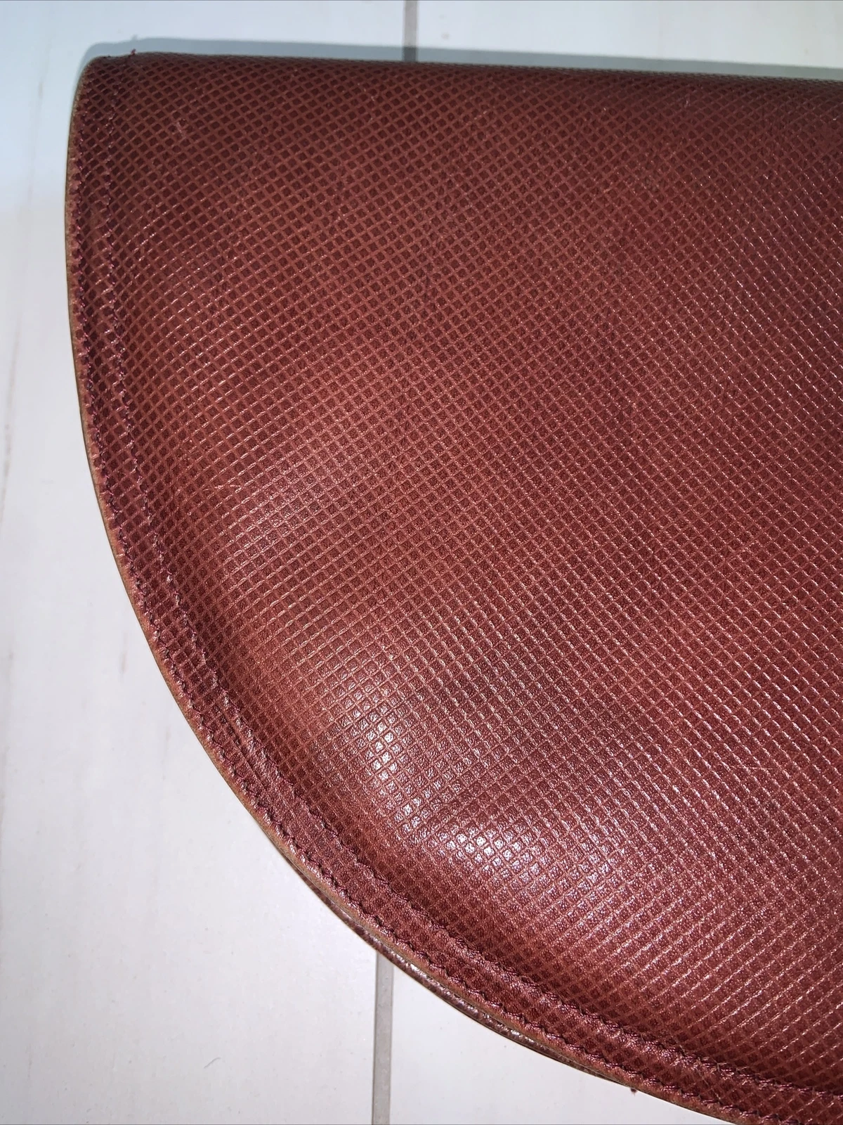 Borsa a mezzaluna vintage Bottega Veneta marrone medio in pelle impilata con pochette