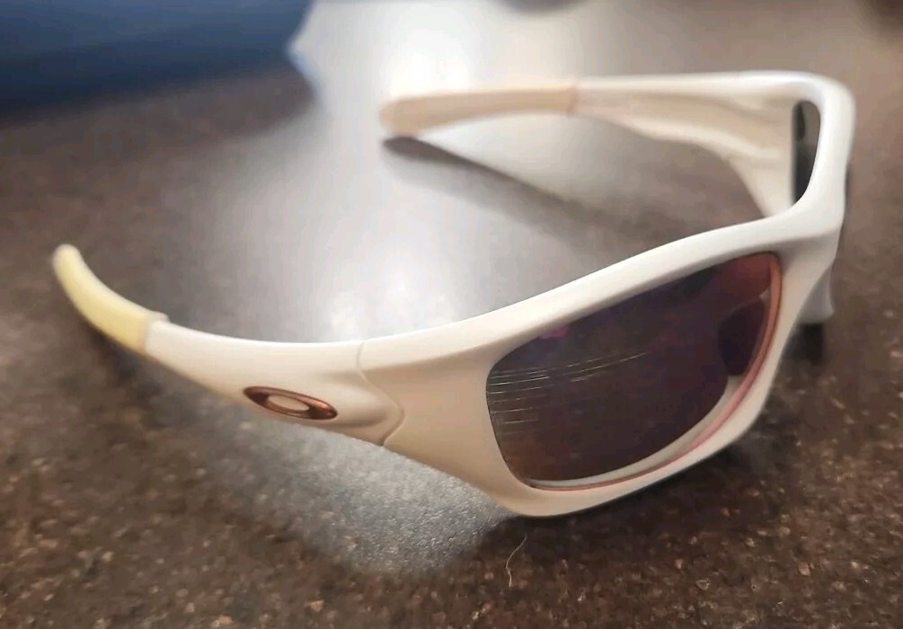 Oakley Pit Bull Matte White With Red Polarized Sunglasses & Case