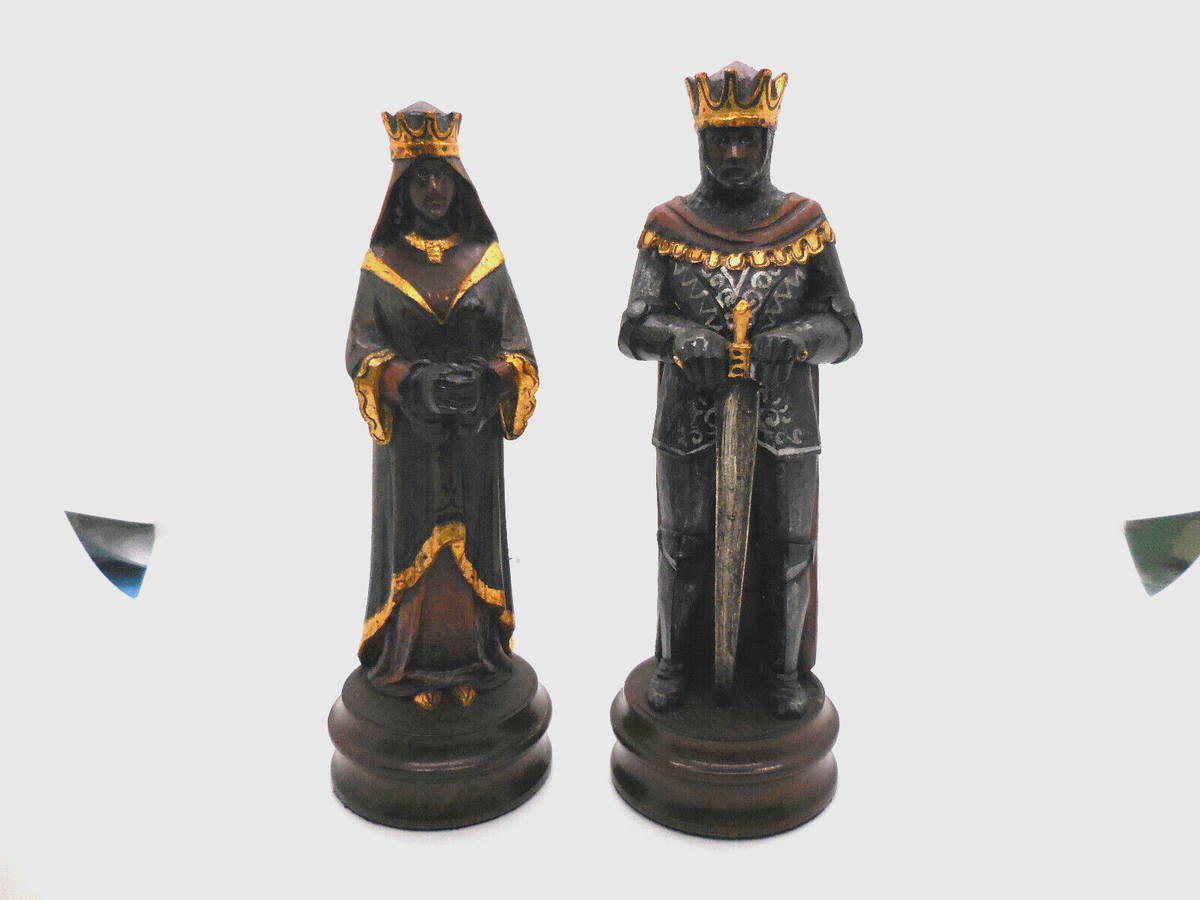 Jeu D’échecs ANRI Géant 280mm – Montsalvat Or Et Argent – Bois Sculpté Italien