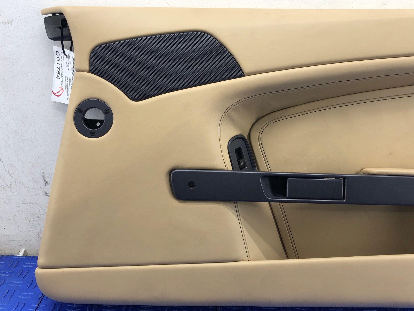 2006-2018 ASTON MARTIN VANTAGE V8 FRONT RIGHT INTERIOR DOOR TRIM PANEL BEIGE