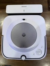 iRobot Braava Jet M6 M6110 Wi-Fi Connected Robot Mop W/Charger **see description