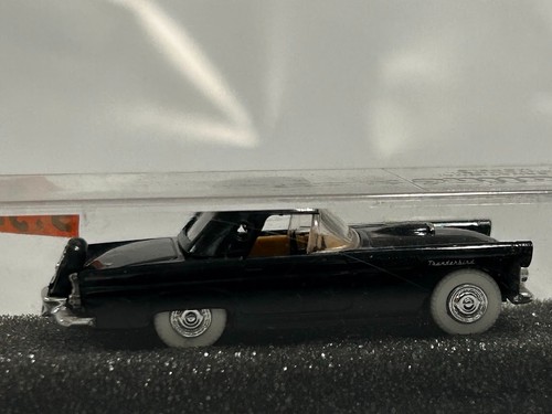 Escala HO - Praliné Revell - Ford Thunderbird 1956 techo rígido - negro #5201 | Zustand: New