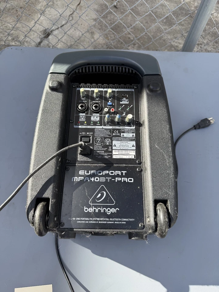 Behringer MPA40BT-PRO Portable 40W Bluetooth PA - Image 2 of 4