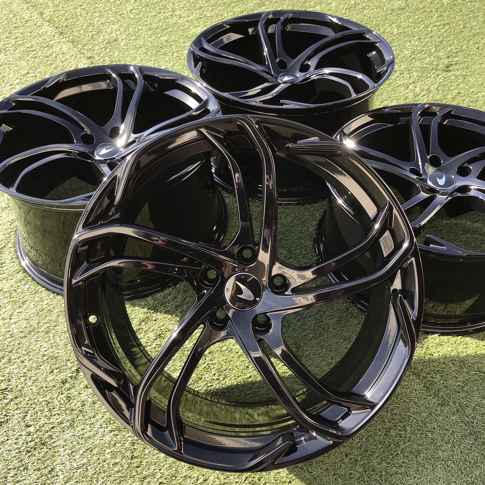 McLaren 750S 2019-2020 Inner Wheels Set P/N 28BA008CP