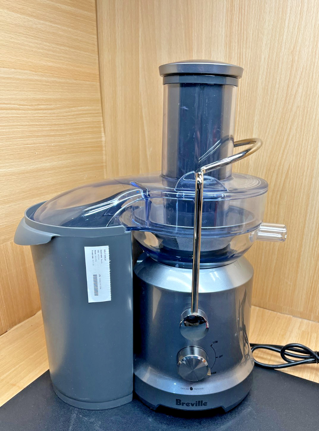 Breville Juice Fountain Cold Juicer BJE430SIL-MISSING JUICE PITCHER