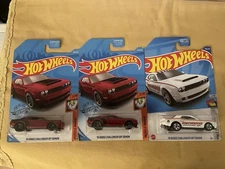 Hot Wheels ‘18 Dodge Challenger SRT Demon Red Muscle Mania Lot Of 3 Drag Strip