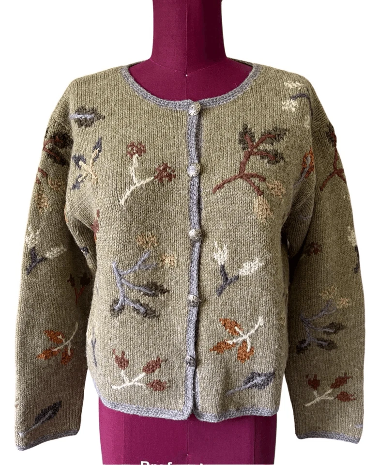 Vintage Nomadic Traders Button Front Cardigan size M Green Embroidered Wool Blen - Image 2 of 4