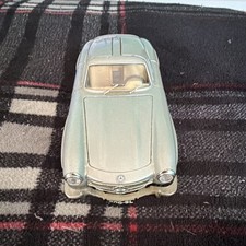 Burago Mercedes-Benz 300SL Silver Diecast Model Car w/ Opening Doors Clean 