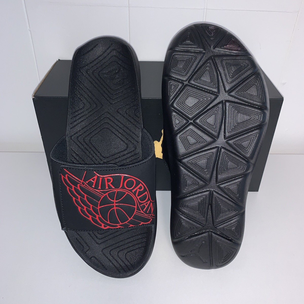 Jordan Hydro 7 Bred Mens AA2517-062 Black Red Wings Logo Slide
