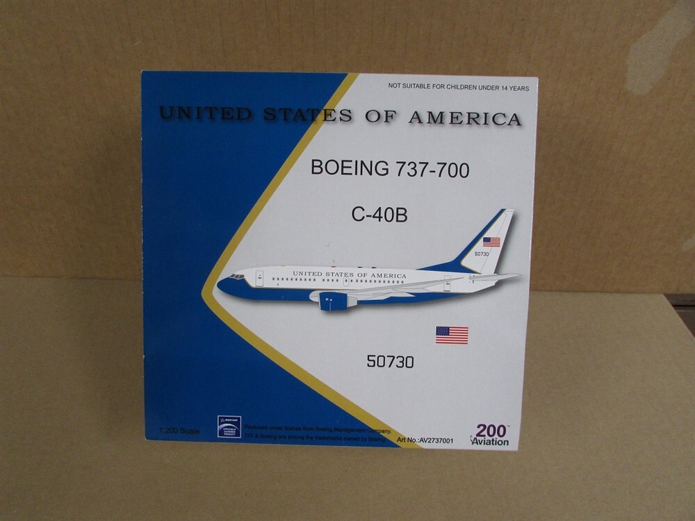 NIB USAF Boeing C-40B CLIPPER USAF 1: 200 Aviation 200