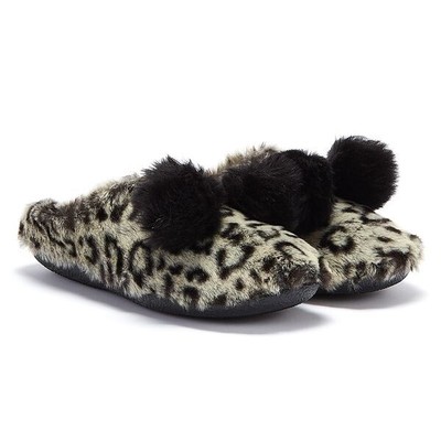 grey leopard print slippers