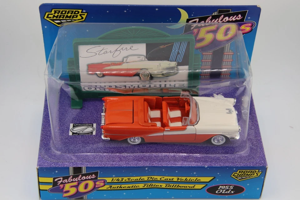 Road Champs O 1:43 1955 年 Oldsmobile Starfire 98 可转换带盒 1996 年带广告牌 — 第 2/4 张图片