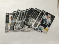 2021-23 Upper Deck Base French Variant/ Variante Francaise Terry, Hughes, Helm