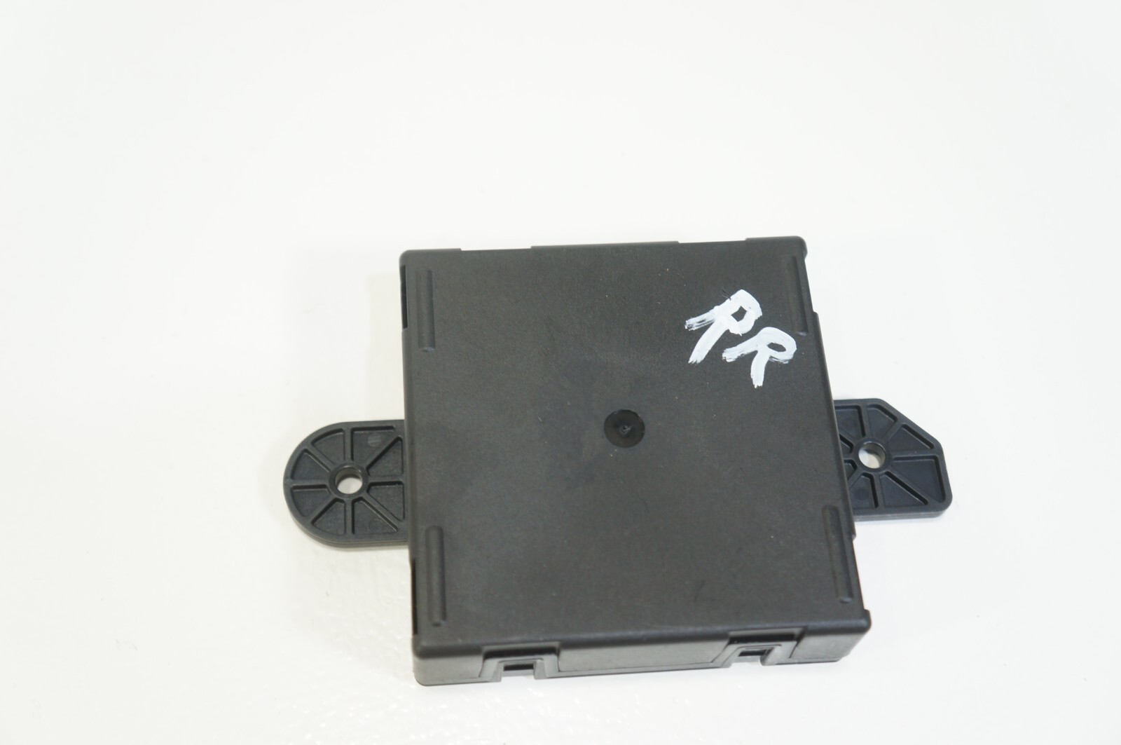 2014-2017 maserati ghibli m157 rear right passenger door control module unit oem