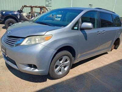 Driver Left Caliper Rear Fits 14-19 HIGHLANDER 573100