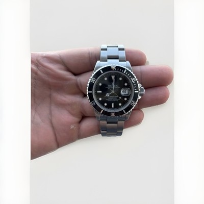 Rolex Submariner 16610 Silver Oyster Bracelet with Black Bezel 2008