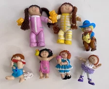 1980 Cabbage Patch Figures Set Of 7