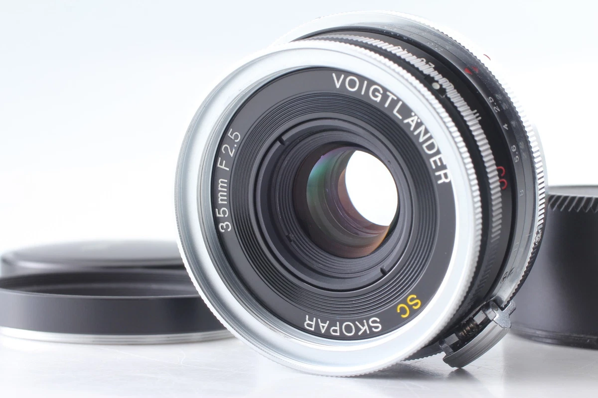 Voigtländer Camera Lenses 35mm Focal f/2.5 Maximum Aperture for