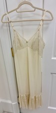 VAN RAALTE 1960  s Vintage Floral Lace Ivory Full Slip W/ Adjustable Straps USA