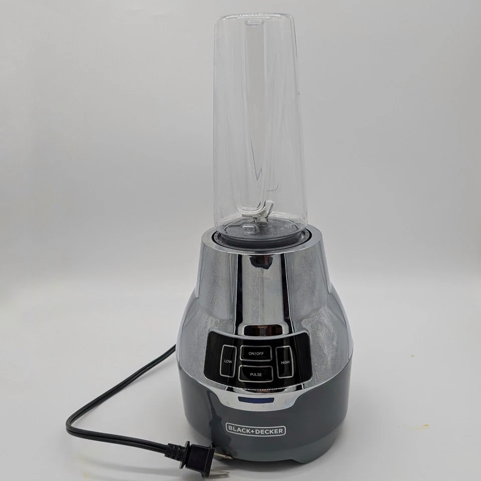 Batidora personal Black And Decker Powercrush PB2000G usada Foto 3 de 4