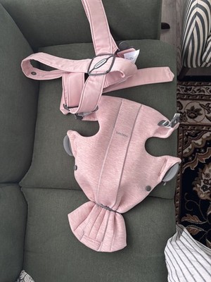 Babybjorn Baby Bjorn Baby Carrier Mini pink UK
