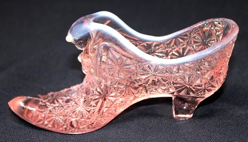 FENTON Pink Opalescent Daisy and Button Cat Head Glass Shoe Slipper, 6" Long EC