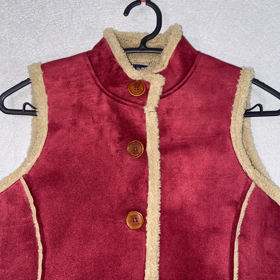 Chaleco Boden Mujer Pequeño Borgoña Imitación Gamuza Sherpa Borde Botón Frontal Vellón Línea Foto 2 de 4