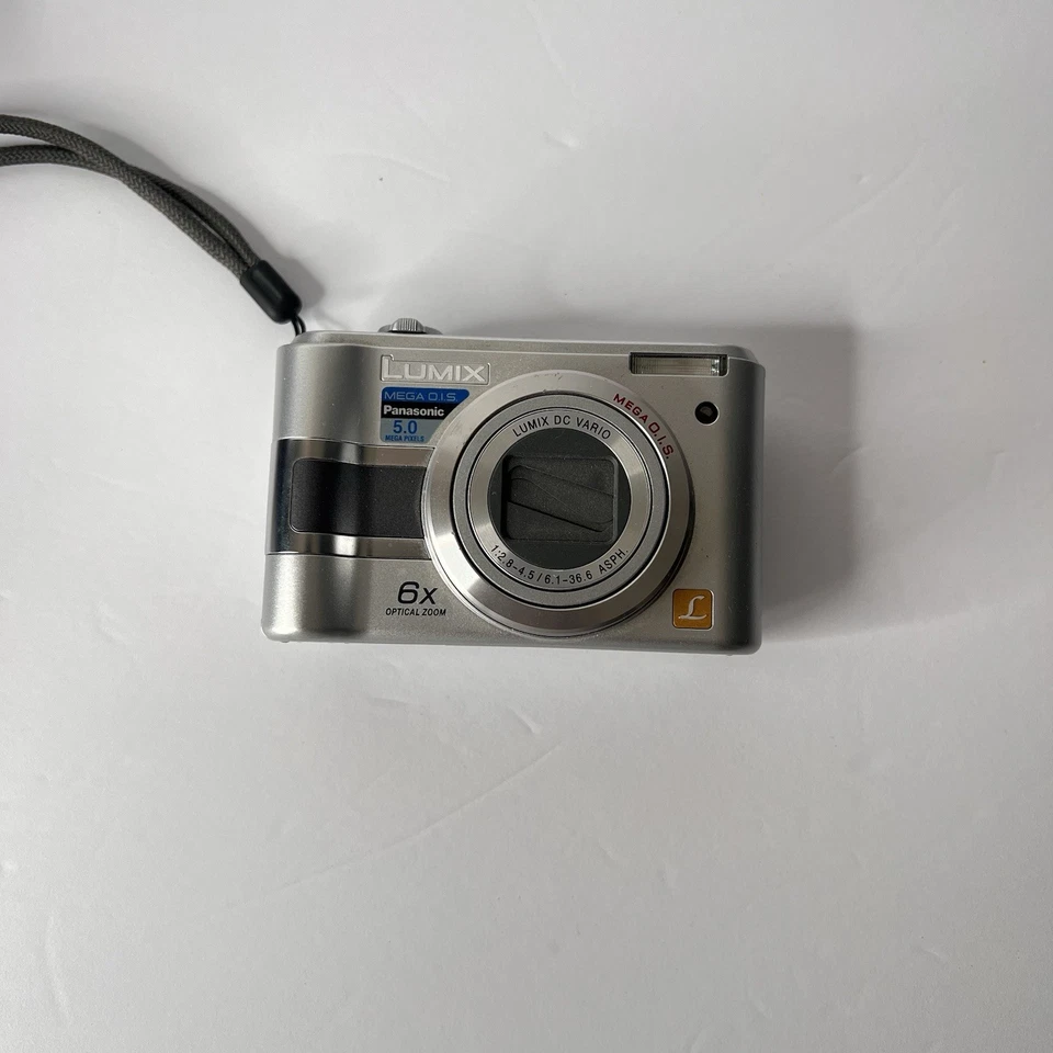 Panasonic Lumix DMC-LZ3 Camera SD Card In Original Box - Image 4 of 4