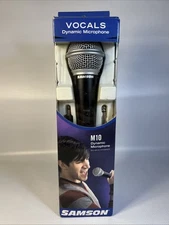 Samson M10 Handheld Dynamic Microphone w Detachable XLR 1/4" Cable, Mic Clip