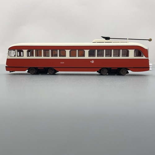 Con-Cor HO PCC Streetcar Trolley Pittsburgh Car 1110 Kennywood DCC Ready 93005 - Picture 7 of 18