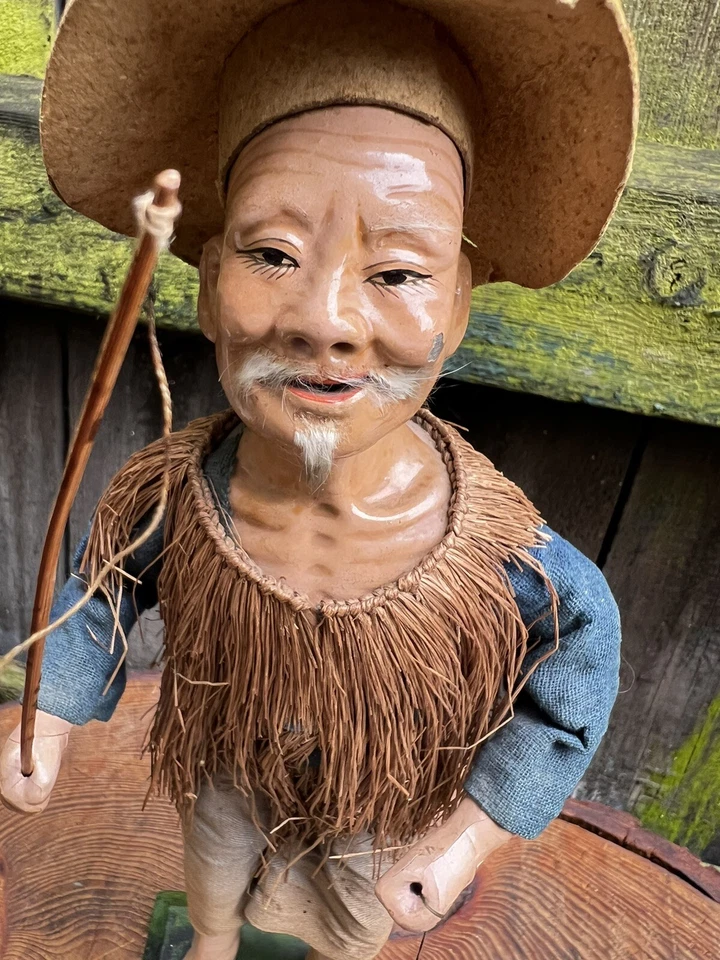 Antique Chinese fisherman paper mache figure model hand painted statue folk art - Image 2 of 4
