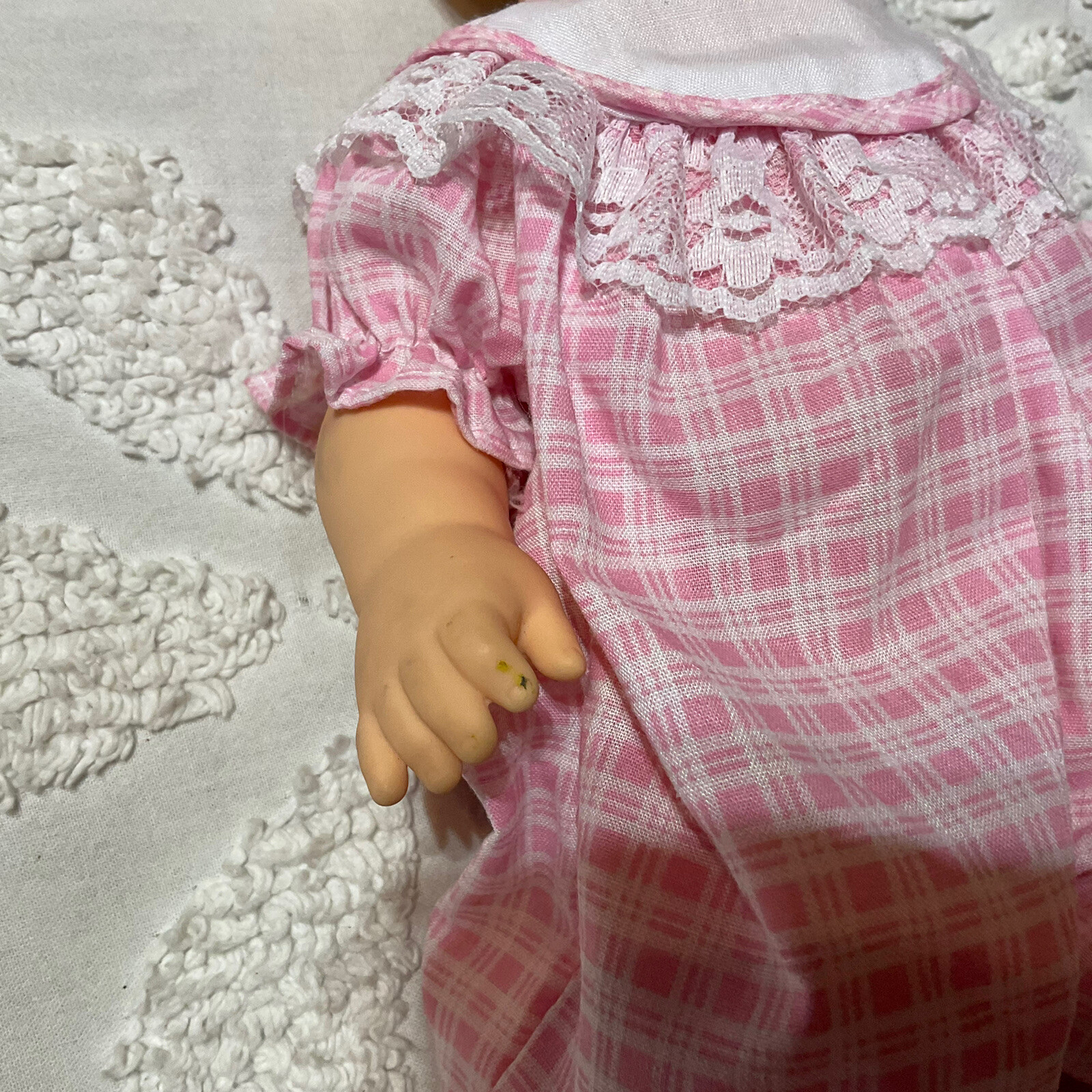~Baby doll  9 inches tall ready for a bath. Follow her upper body Toy~