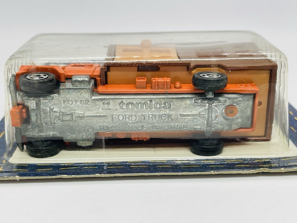 Tomica Tomy Pocket Cars F27-2-4 Ford Cattle Truck - Made In Tomica Tomy Pocket Cars F27-2-4 Ford Cattle Truck - Made In