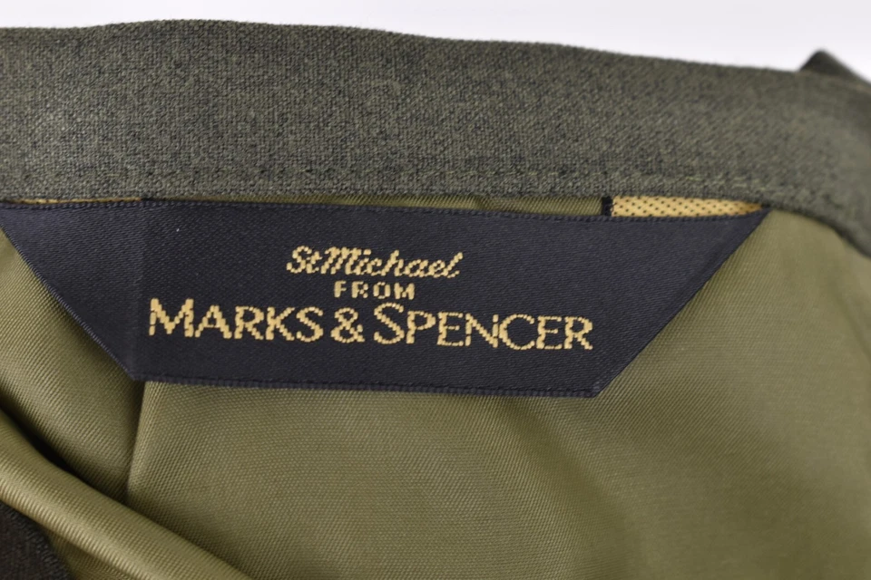 MARKS AND SPENCER Green Skirt size Uk 14 Womens Outdoors Outerwear Womenswear - Image 3 of 4