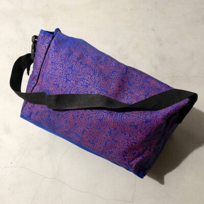 90s POP SHOP Keith Haring Extra Large Messenger Bag Made in 90s POP SHOP Keith Haring Extra Large Messenger Bag Made in