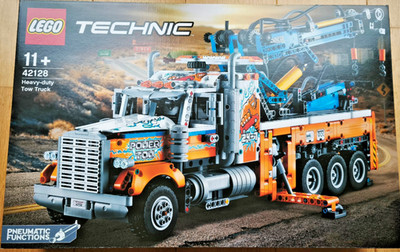 LEGO TECHNIC Schwerlast-Abschleppwagen 42128 -  NEU