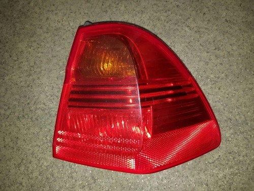 BMW 3 E90 Rücklicht hinten links 7160062 2.00 Diesel 2006 33753058