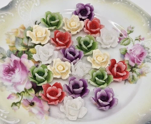 20 pcs Plastic Rose Flower 3D Cabochons Jewelry Crafts Vintage Mid-Century - product listing photo